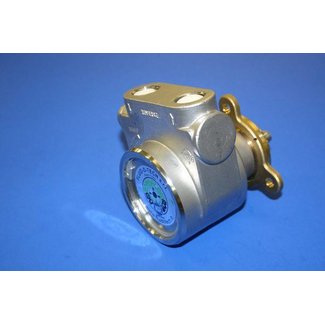Booster Pump, 100S<br />
Reversed.