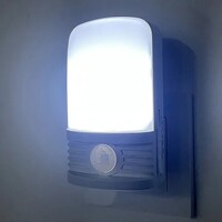 thumb-LED Nachtlamp PIR + licht/donker sensor-4