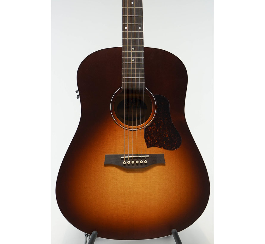 Seagull Entourage Autumn Burst QIT