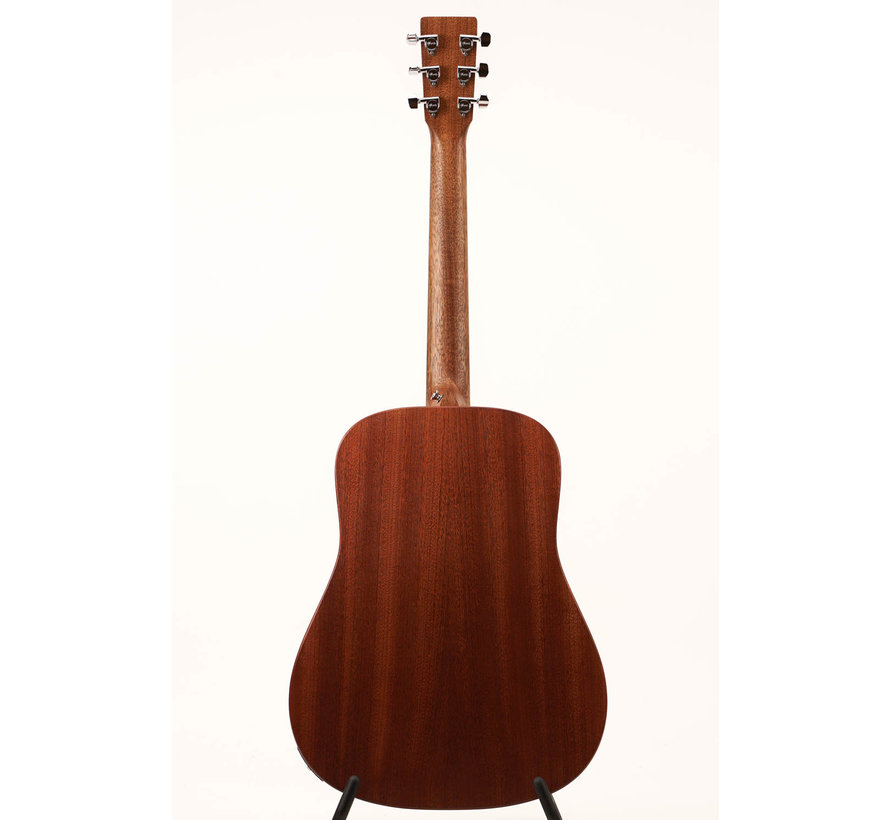 Martin DJR-10E Dreadnought Junior