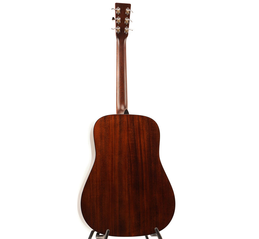 Martin D-18 1935 Sunburst