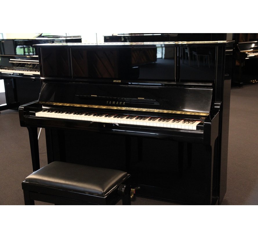 Yamaha UX1 Piano Zwart Hoogglans