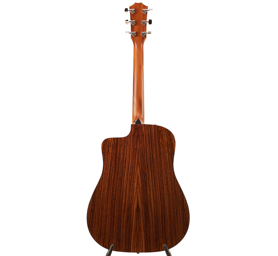 Taylor 210ce PLUS