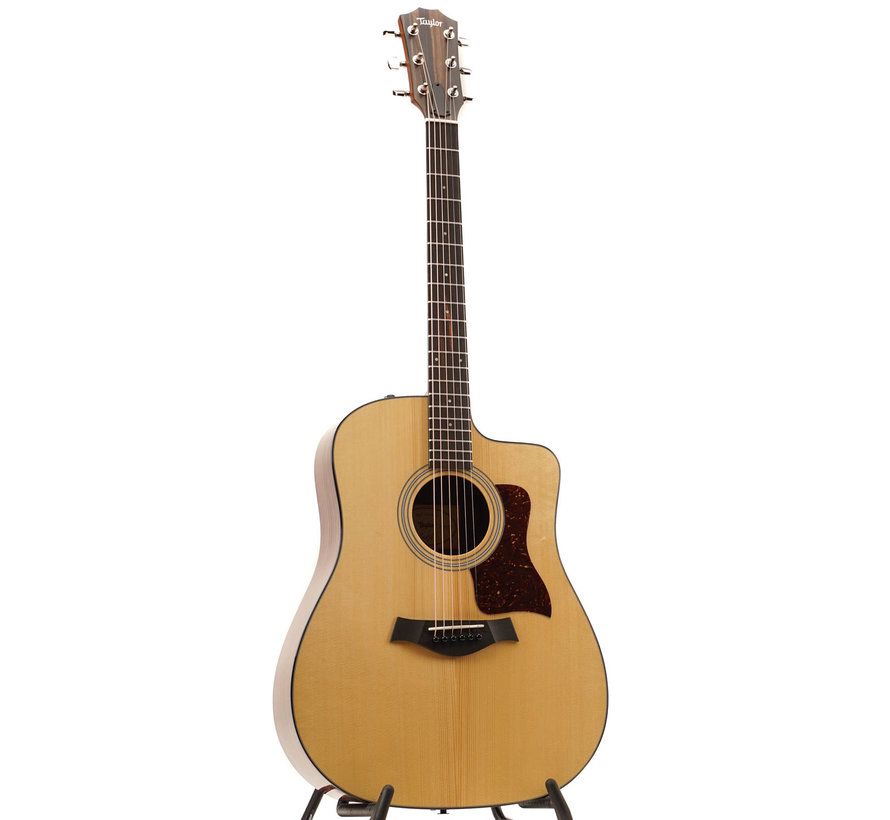 Taylor 210ce PLUS