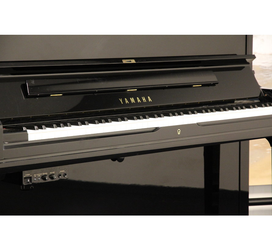 Yamaha YUS3 SC2 Silent Piano Zwart Hoogglans