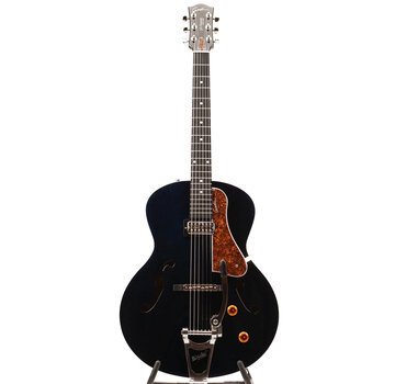 Godin Godin 5th Avenue Night Club | Indigo Blue