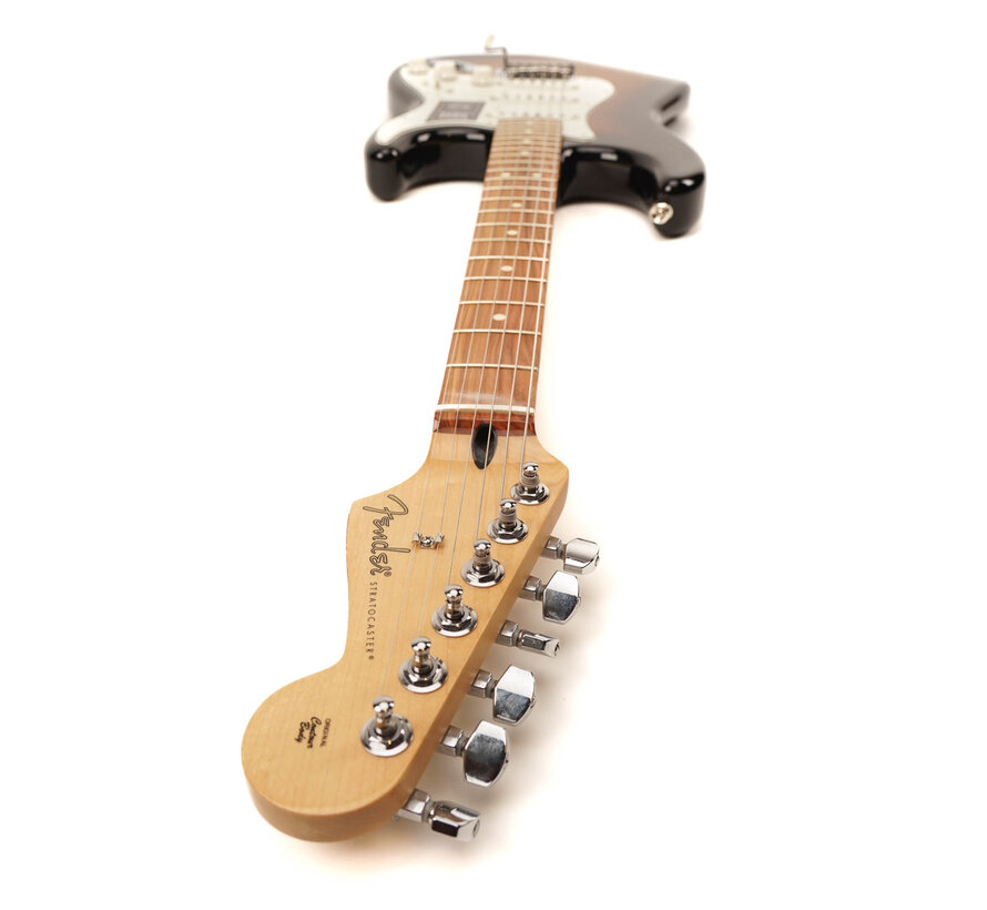 Fender Player Stratocaster 3-Color Sunburst PF