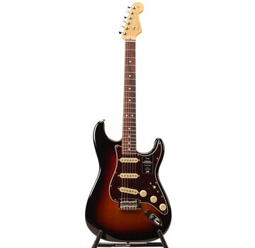 Fender Fender American Professional II Stratocaster 3 Tone Sunburst RW