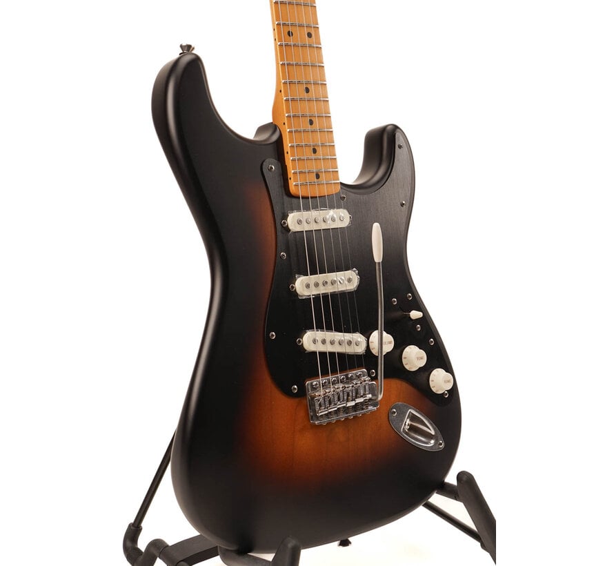 Squier 40th Anniversary Stratocaster® | Vintage Edition | Satin Wide 2-Color Sunburst