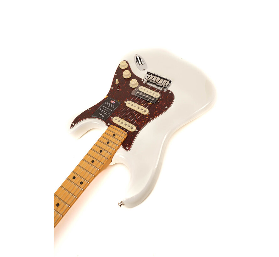Fender American Ultra Stratocaster HSS | Arctic Pearl