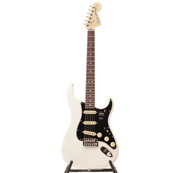 Fender Fender American Performer Stratocaster | Arctic White