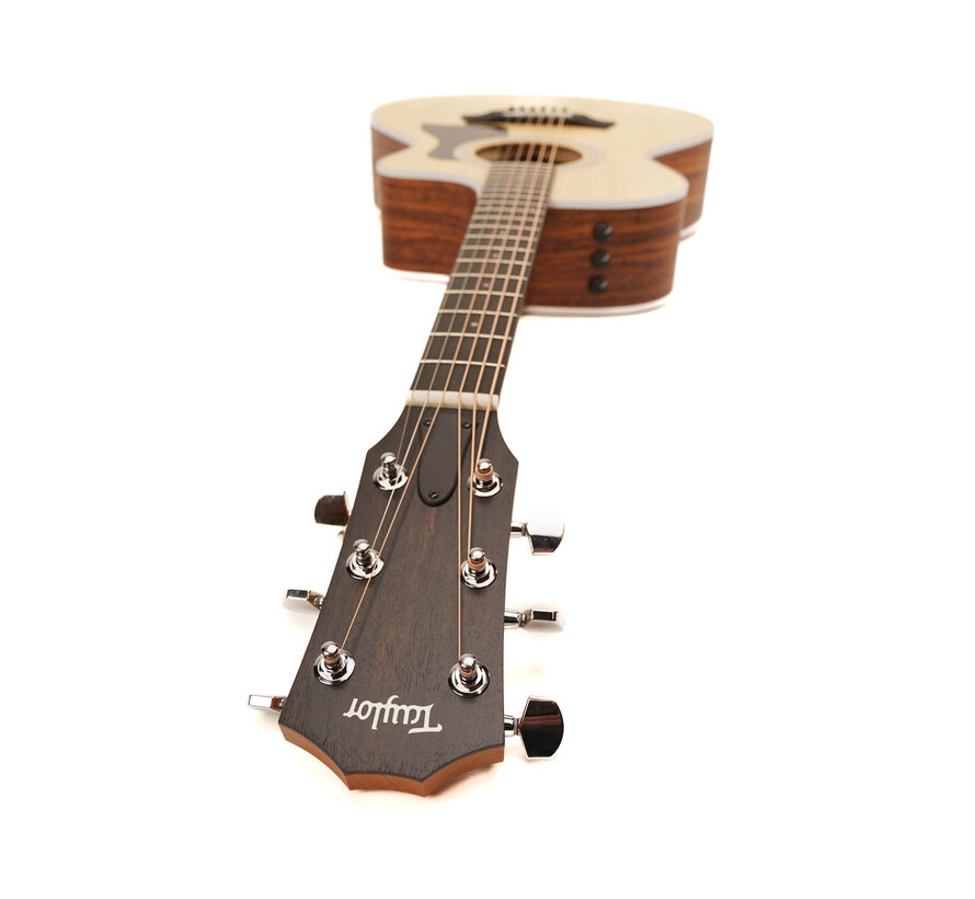 Taylor 212ce PLUS