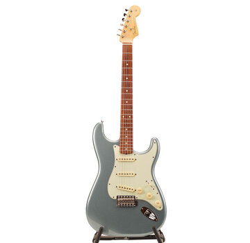 Fender Fender Vintera '60s Stratocaster | Ice Blue Metallic | Tweedehands