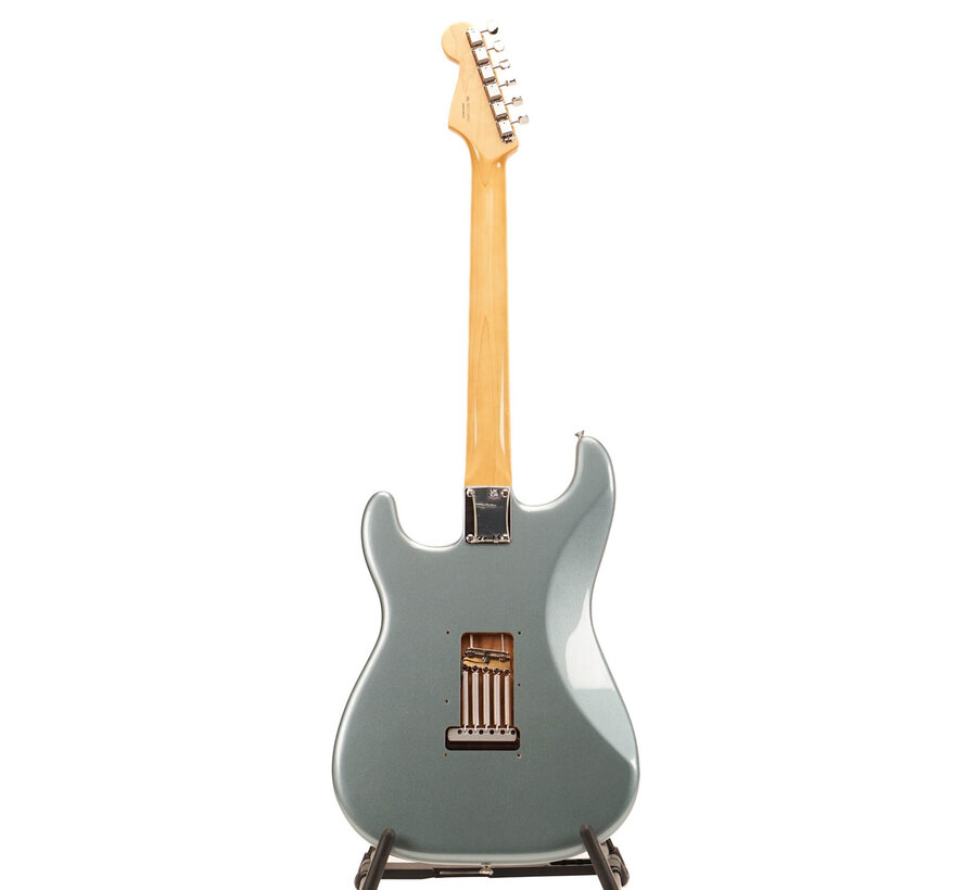 Fender Vintera '60s Stratocaster | Ice Blue Metallic | Tweedehands