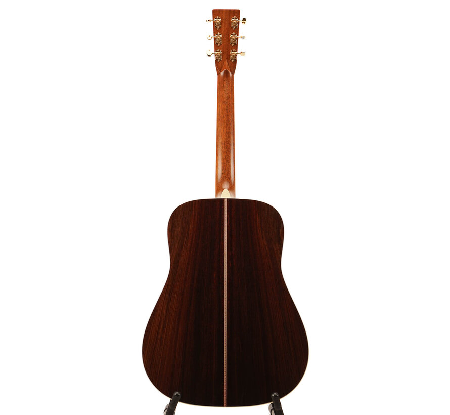 Martin D-41 Sunburst