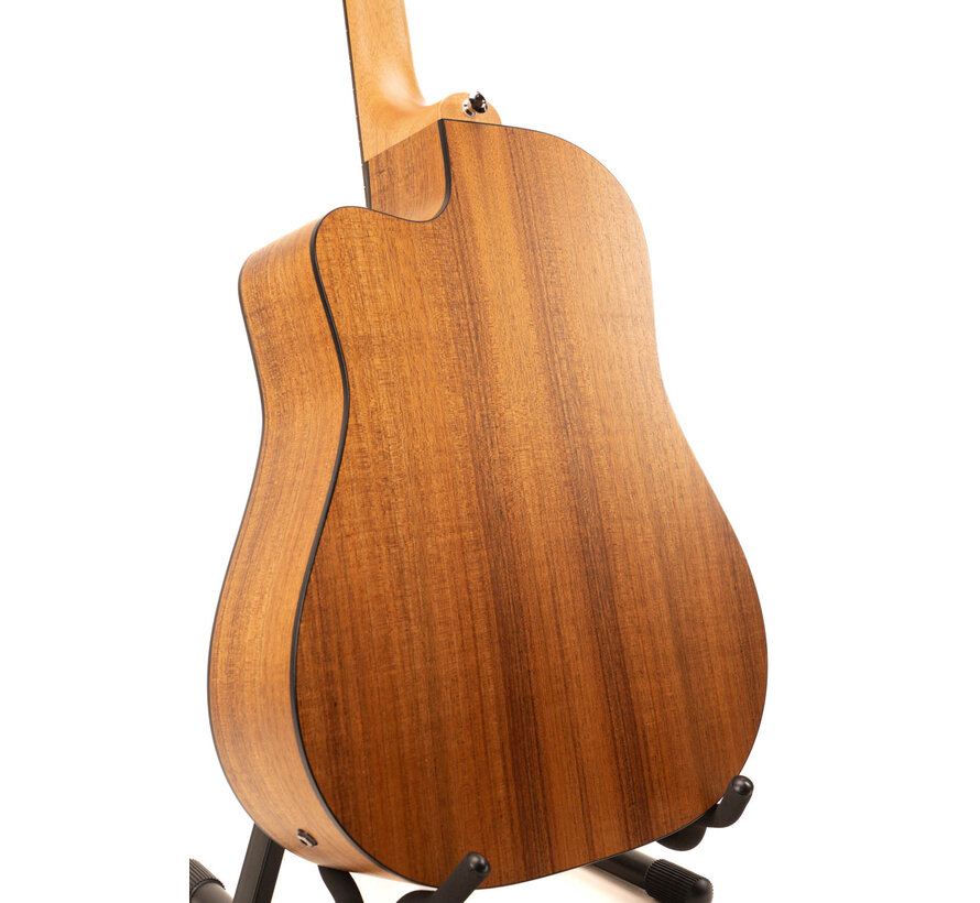 Maton EBW70C | Blackwood