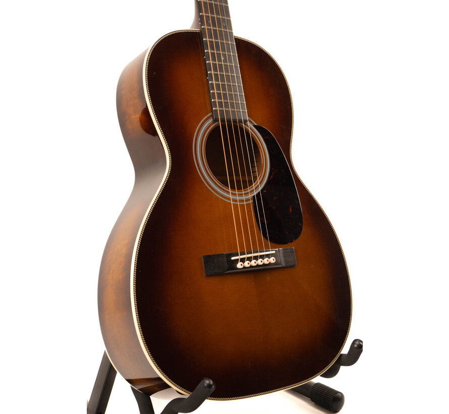 Martin Custom 0012F Carpathian Spruce Flamed Myrtle