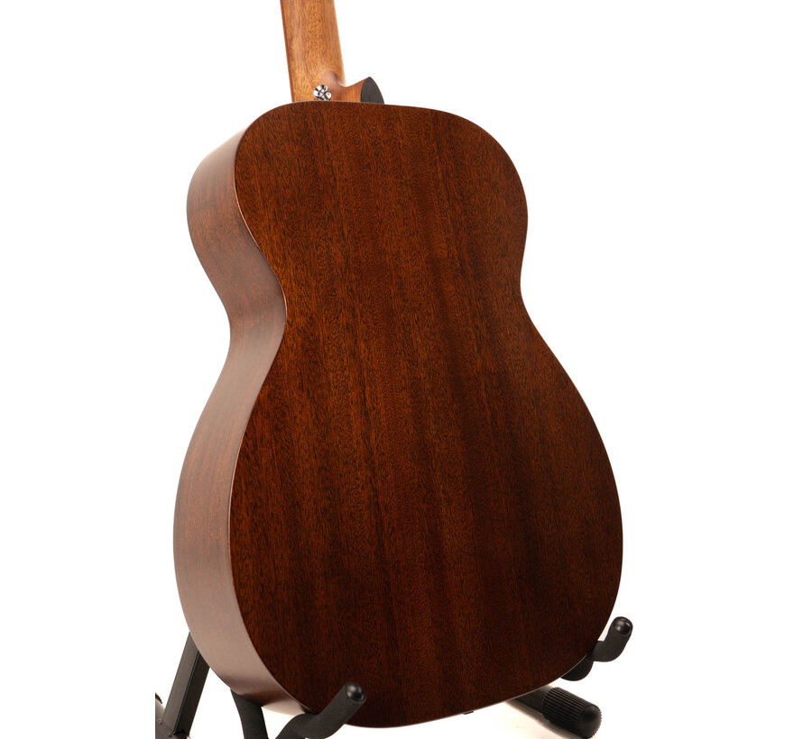 Martin 00-10E | Spruce top | Satin