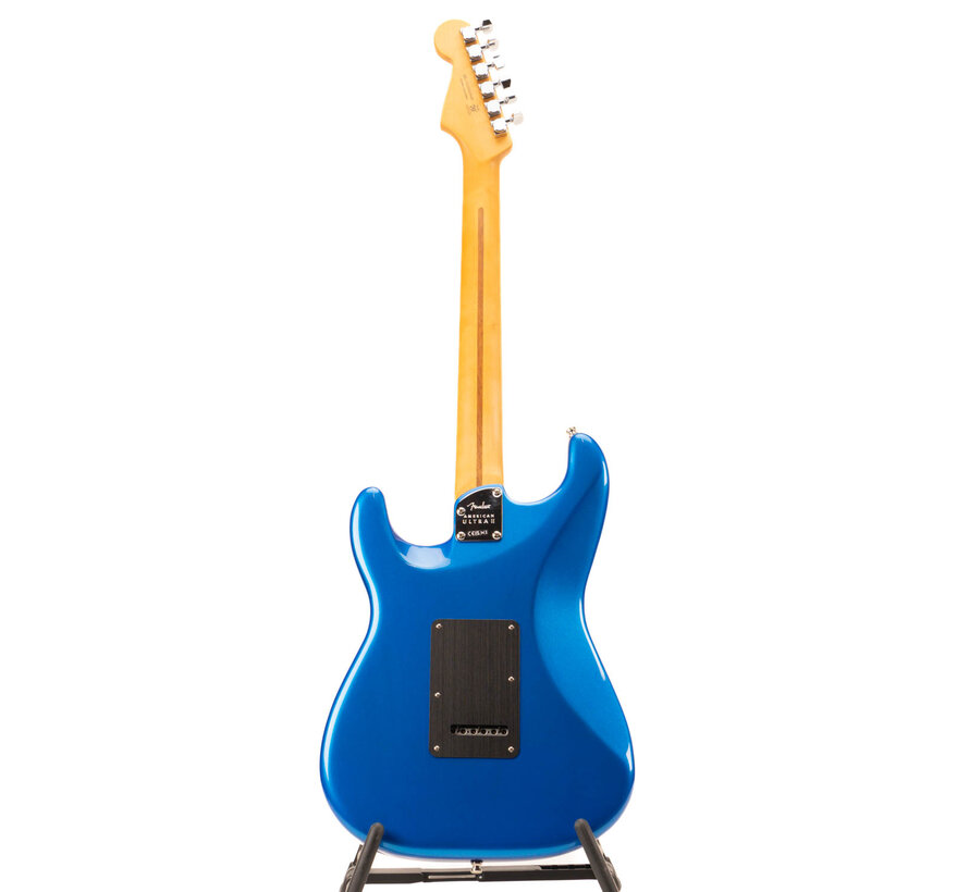 Fender American Ultra II Stratocaster | Noble Blue