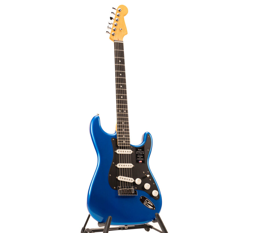 Fender American Ultra II Stratocaster | Noble Blue
