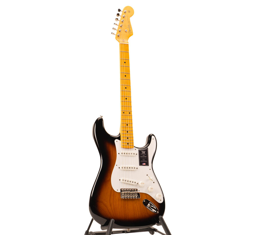 Fender 70th Anniversary American Vintage II 1954 | 2-Color Sunburst