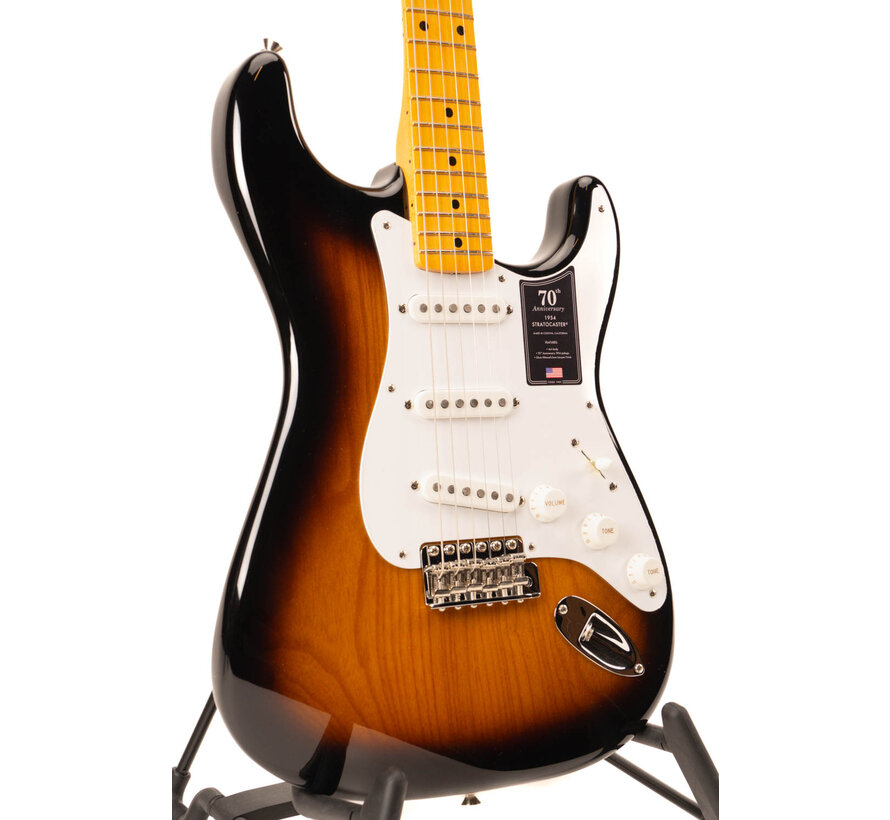Fender 70th Anniversary American Vintage II 1954 | 2-Color Sunburst