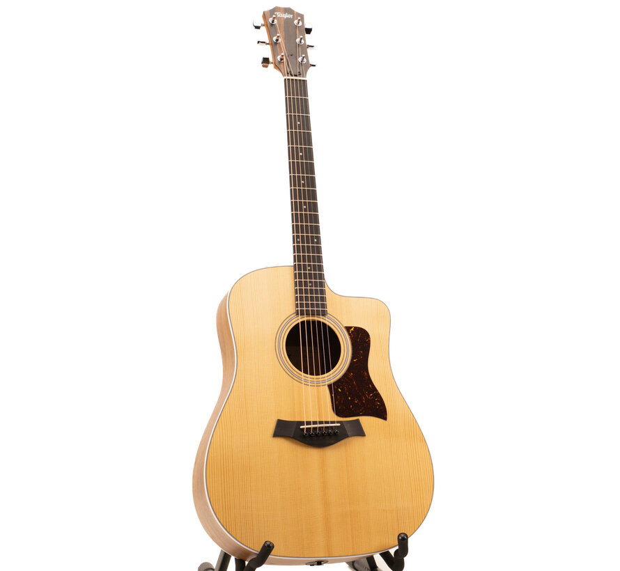 Taylor 210ce