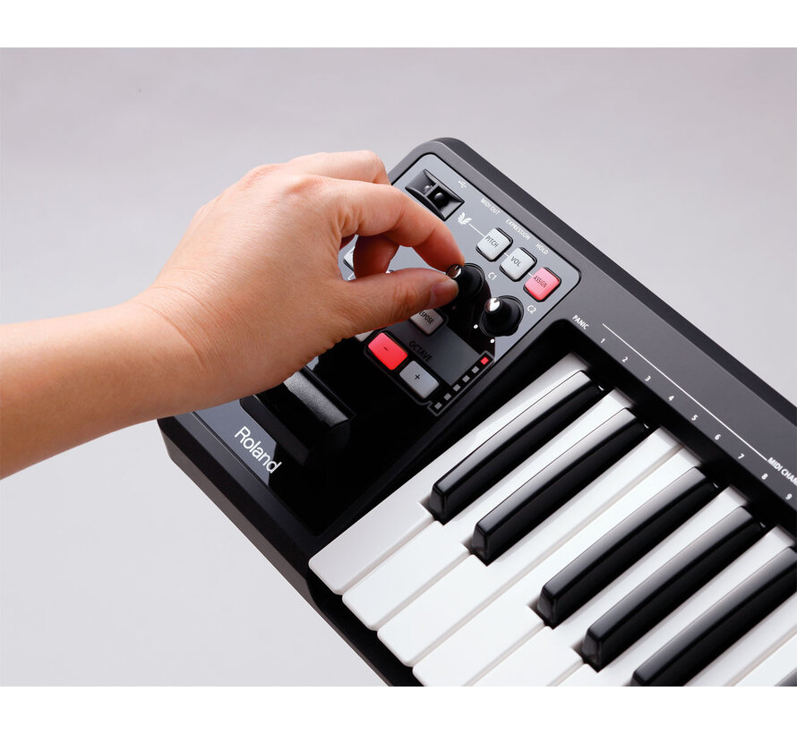 Roland A-49 BK - Midi Keyboard Controller