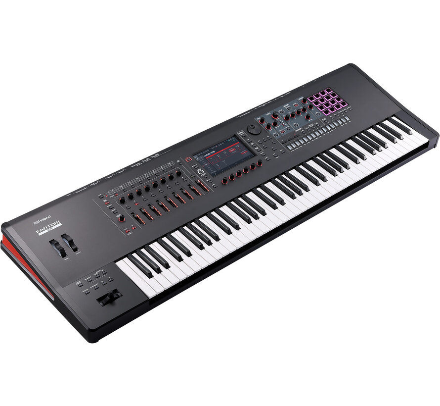 Roland Fantom 7 EX synthesizer