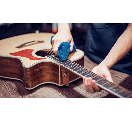 Muziekhuis Souman Gitaar Onderhoudsbeurt Algeheel Onderhoud