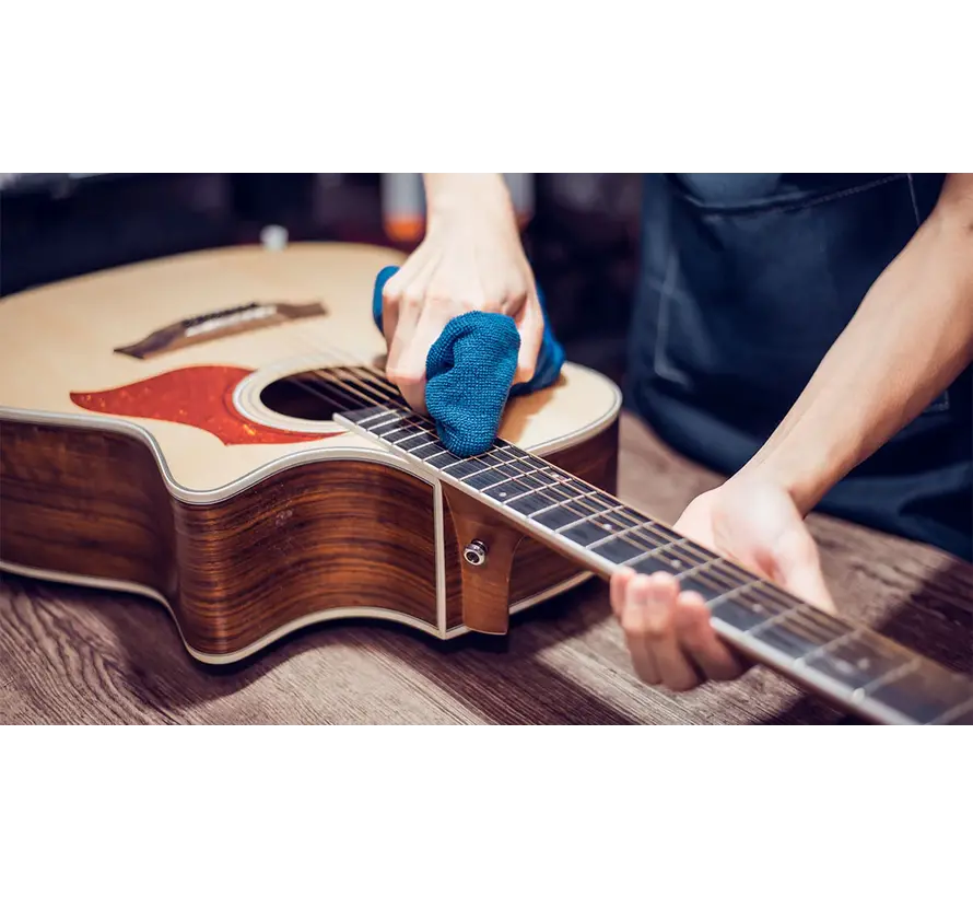 Gitaar Onderhoudsbeurt Algeheel Onderhoud
