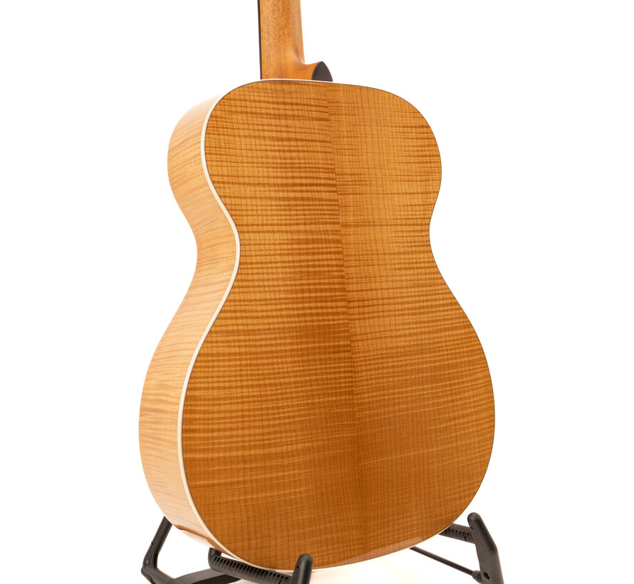Boucher GR-SG-161T | OM Model