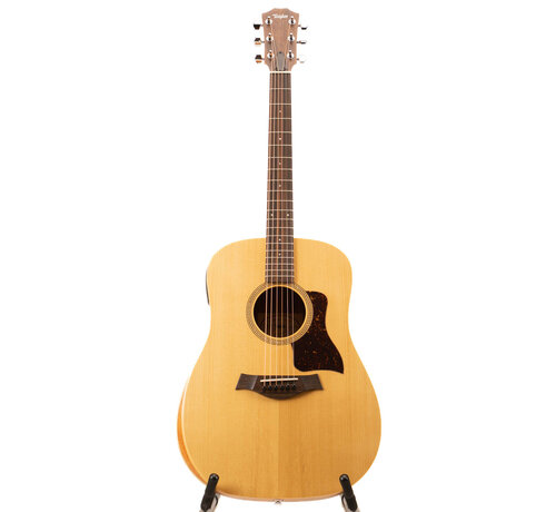 Taylor Taylor Academy 10e LTD Figured Hawaiian Koa