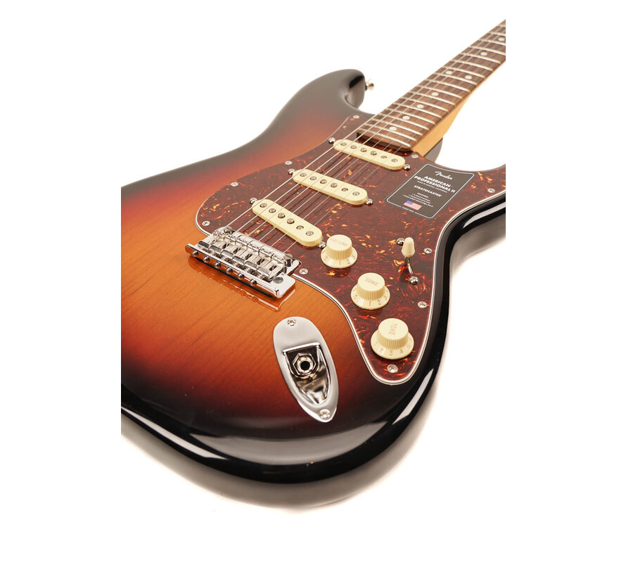 Fender American Professional II Stratocaster | 3-Color Sunburst