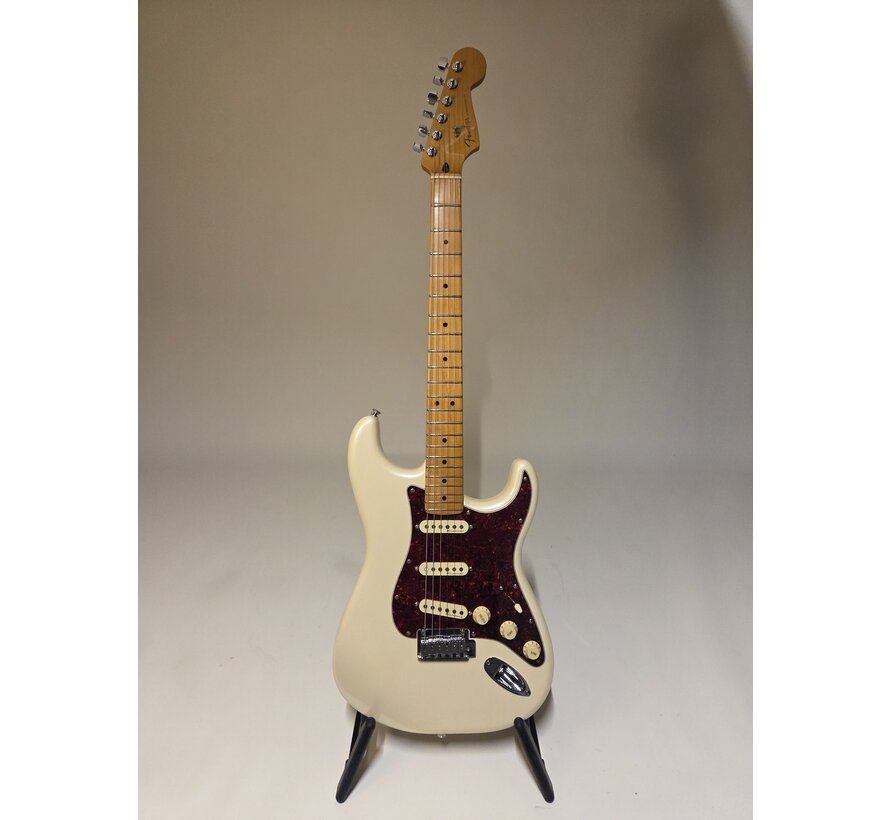 Fender Player Plus Stratocaster MN OLP Olympic Pearl