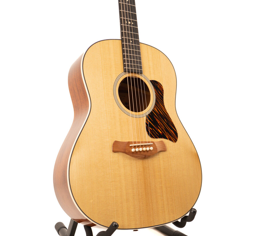 Taylor Gold Label 517e