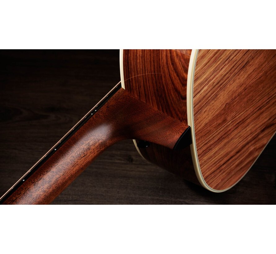 Taylor Gold Label 814e