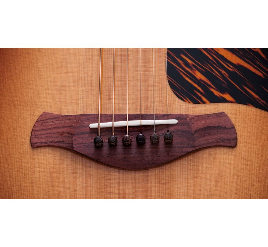 Taylor Gold Label 714e SB