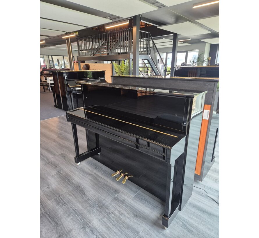 Yamaha B2E PE akoestische piano | Bouwjaar 2013
