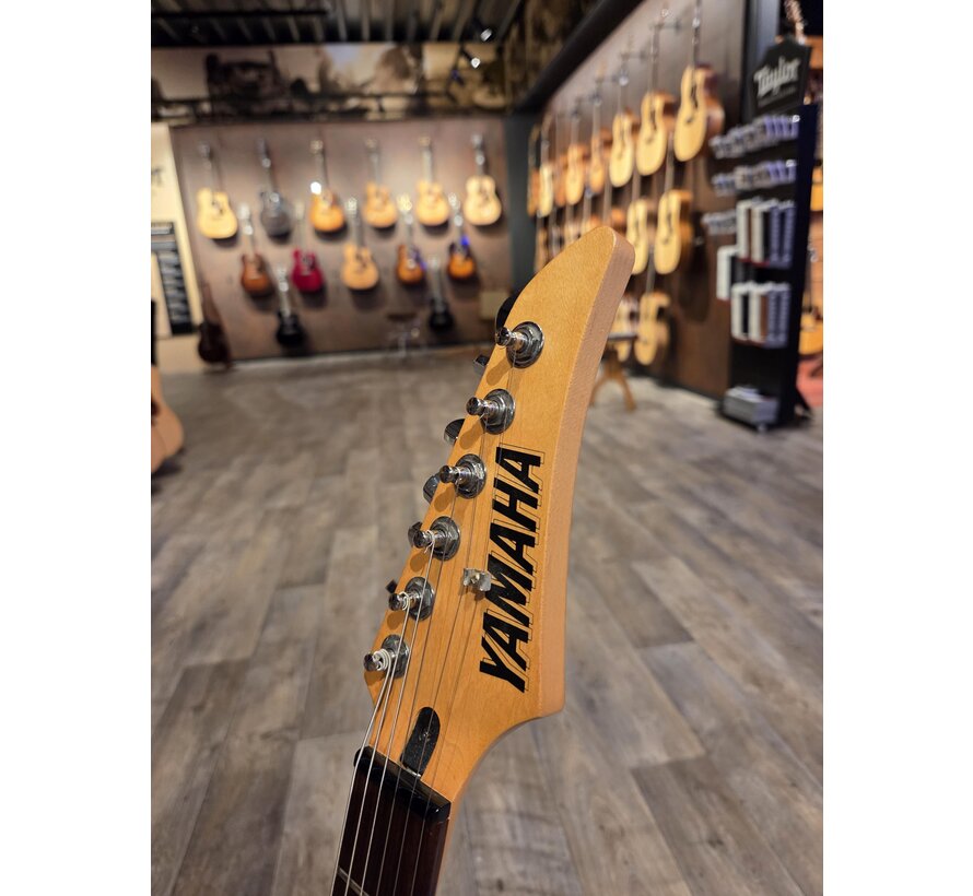 Yamaha RGX-121D | Tweedehands