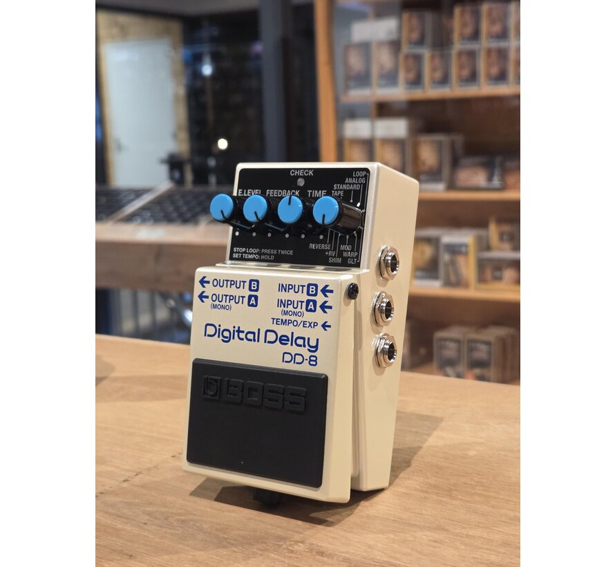 Boss DD-8 Digital Delay gitaar effectpedaal | Demo