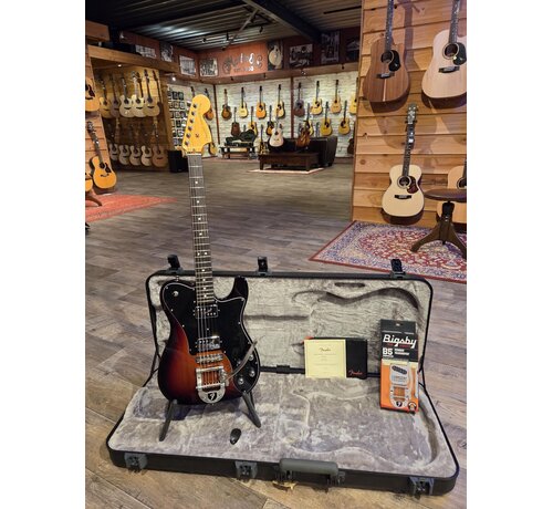 Fender  American Professional II Telecaster Deluxe, 3-Color Sunburst | Tweedehands