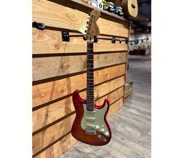 Squier Squier Standard Series stratocaster | Cherry Sunburst | Tweedehands