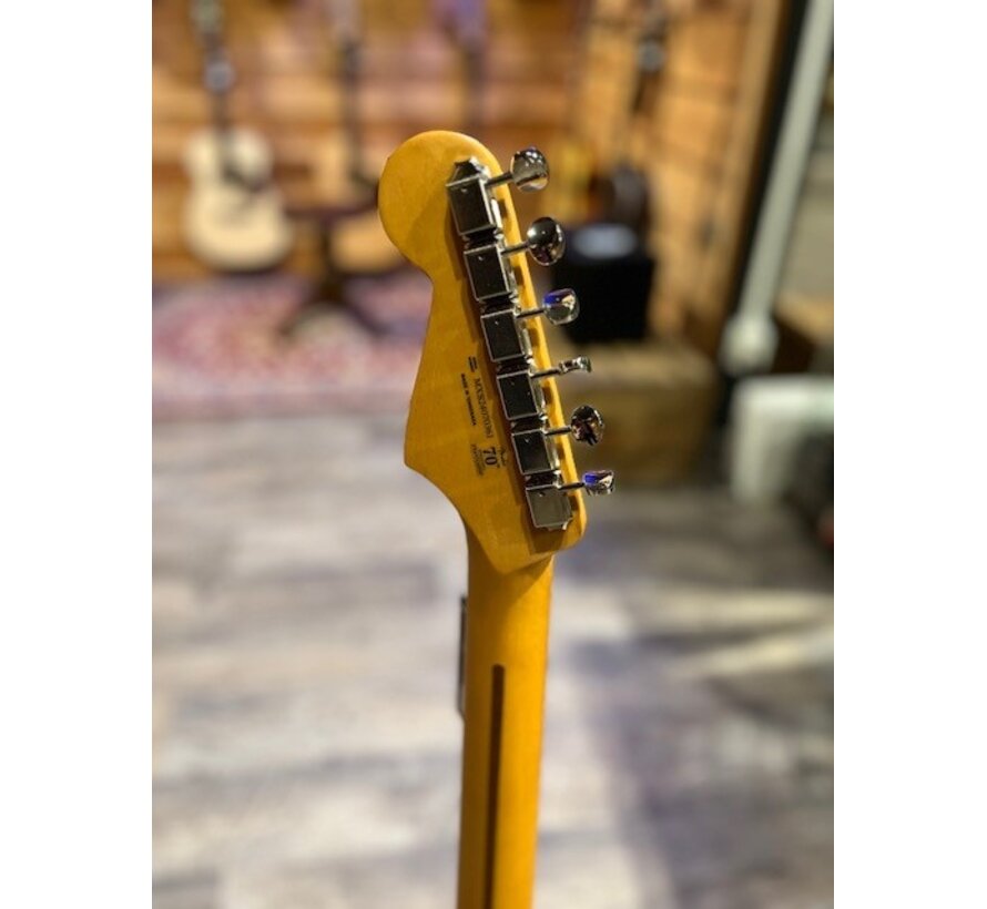 Fender 70th Anniversary Player Stratocaster | Rosewood Fingerboard | Nebula Noir | Demo model
