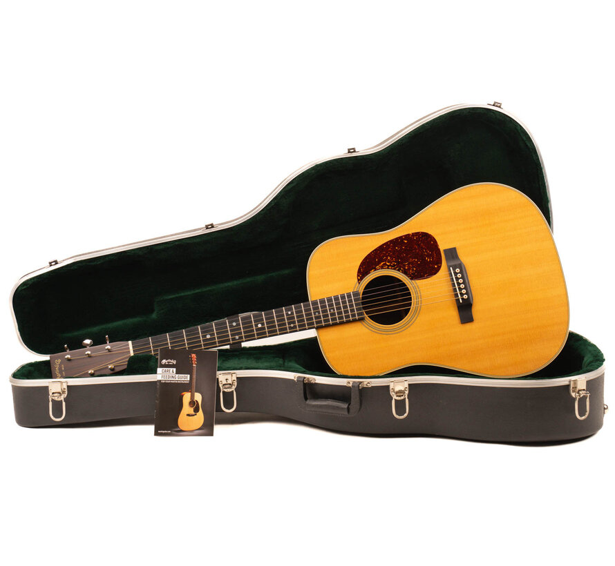 Martin D-28 Re Imagined + K&K Pick-up | Tweedehands | B.J. 2021