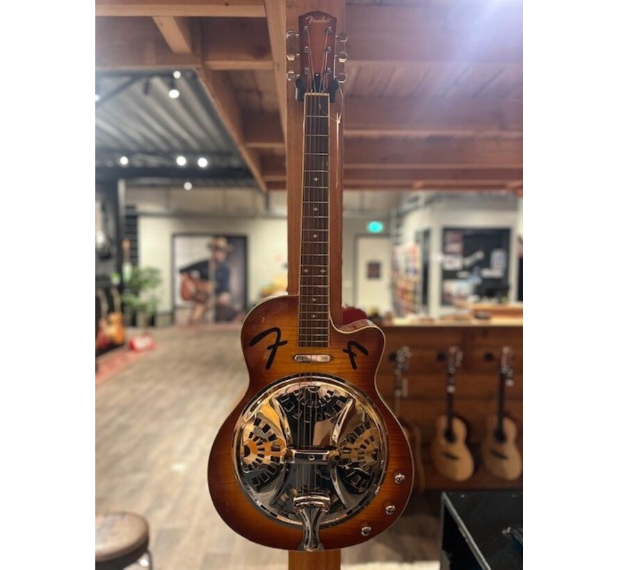 Fender FR-50CE- Resonator | Tweedehands