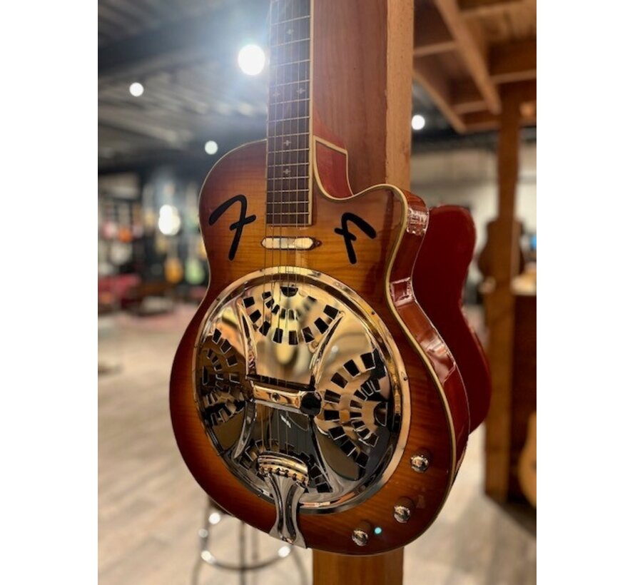 Fender FR-50CE- Resonator | Tweedehands
