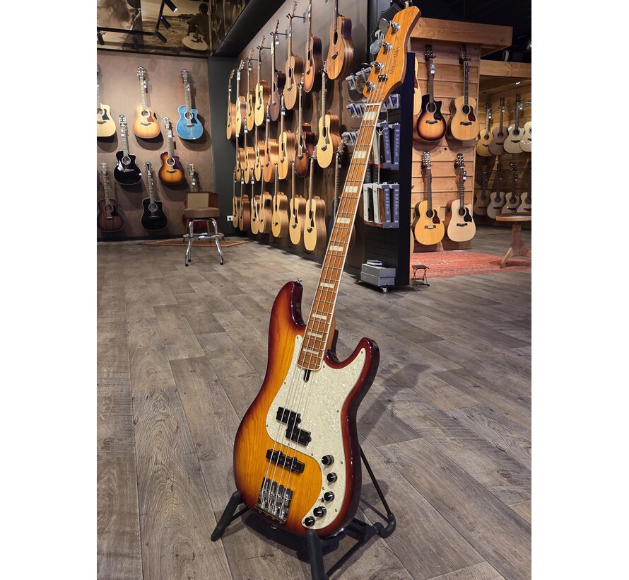 Sire Marcus Miller P8 S4/ Tobacco sunburst | Tweedehands