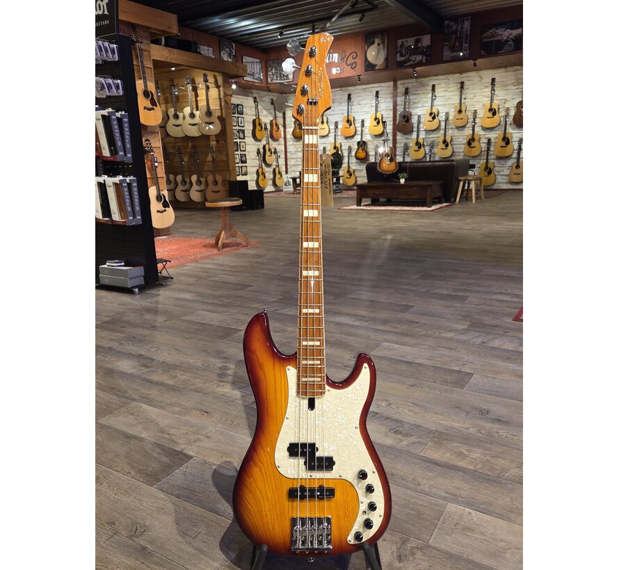 Sire Marcus Miller P8 S4/ Tobacco sunburst | Tweedehands