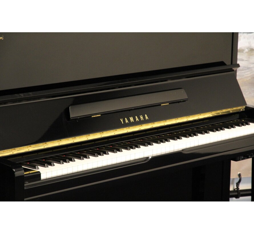 Yamaha U100SX Silent Piano Zwart Hoogglans